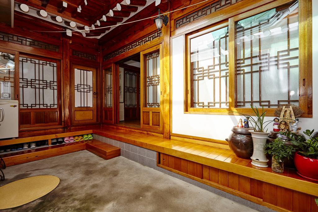 Hue Hanok Guesthouse Seúl Exterior foto